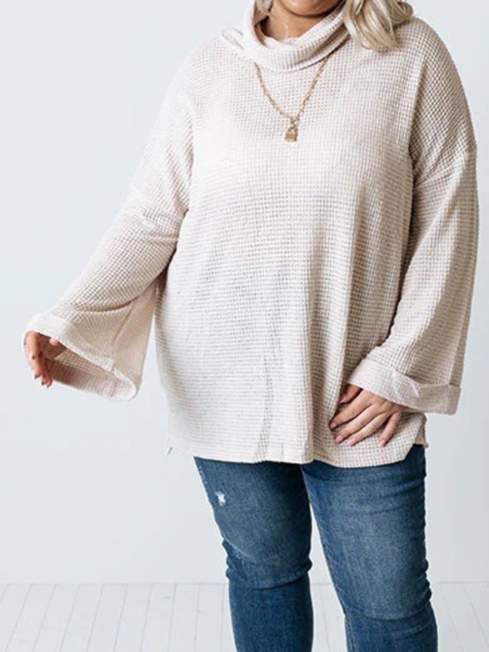Like New She + Sky Size 2XL Slouchy Turtle/Cowl Neck Waffle Knit Sweater Tunic